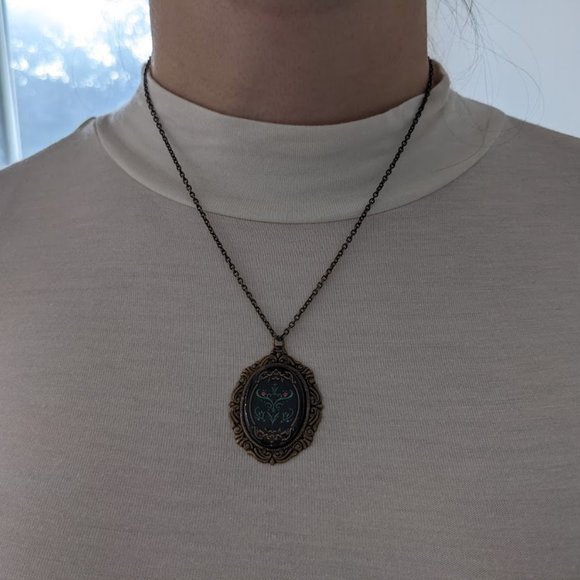 Vintage Handmade Blue and Emerald Necklace Emporium32 - Picture 4 of 4